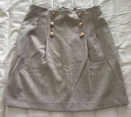 H&M Rock, grau-beige, Goldknöpfe - Gr. 38