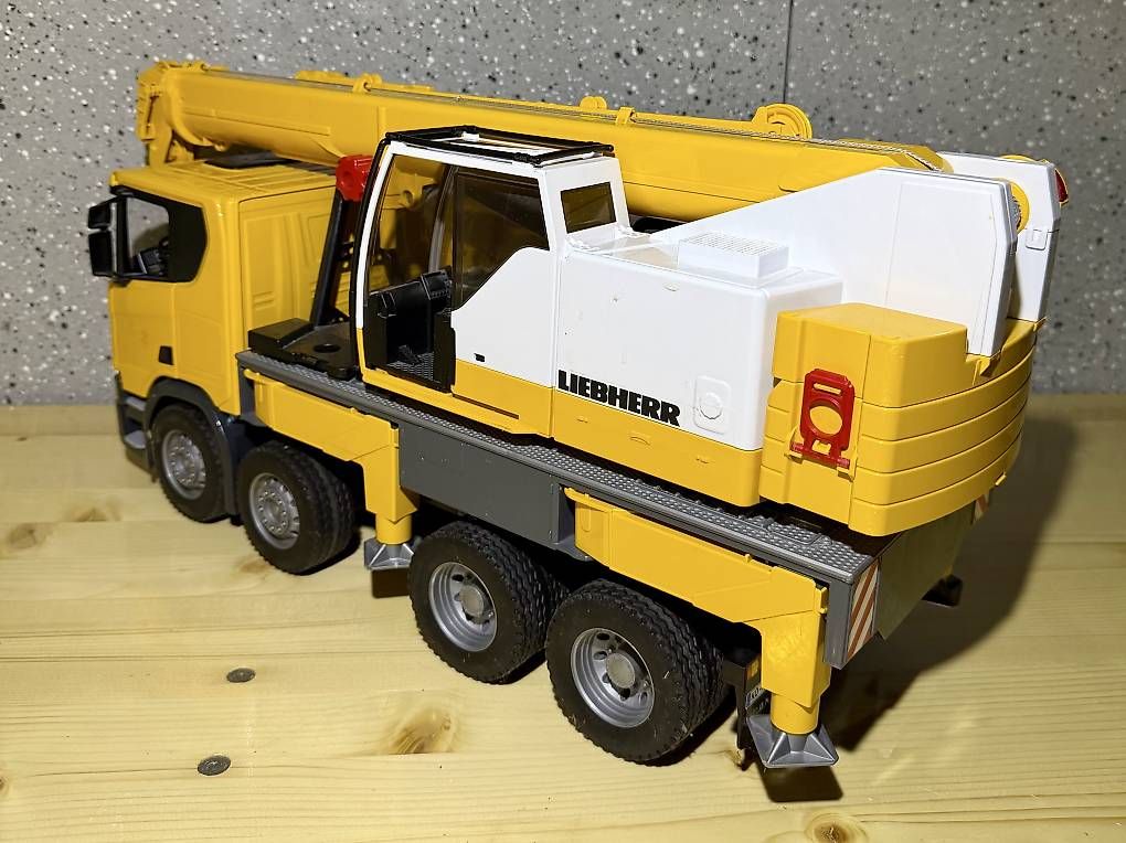 Giocattoli: BRUDER - LKW Kran  – Usato da Seewen (SZ) venduto da manuelit0 2