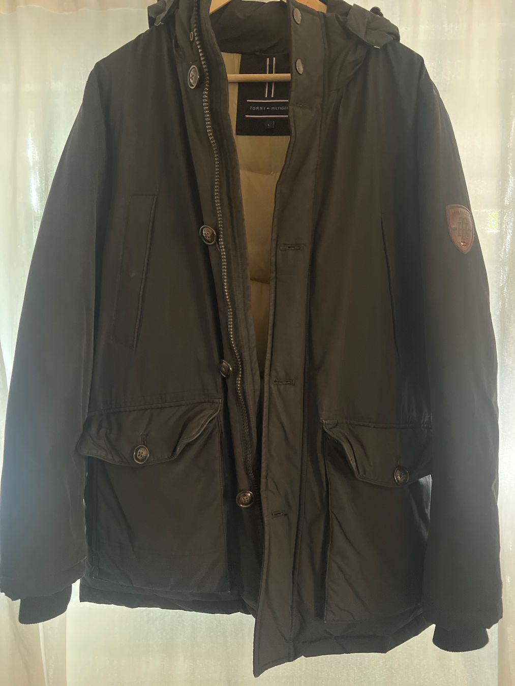 Tommy Hilfiger Giacche: Tommy Hilfiger Daunenjacke – Usato da Zürich venduto da dst_zmg6 6