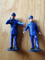 2x Antike Polizisten Figuren, blau, zum Sammeln! Top VINTAGE