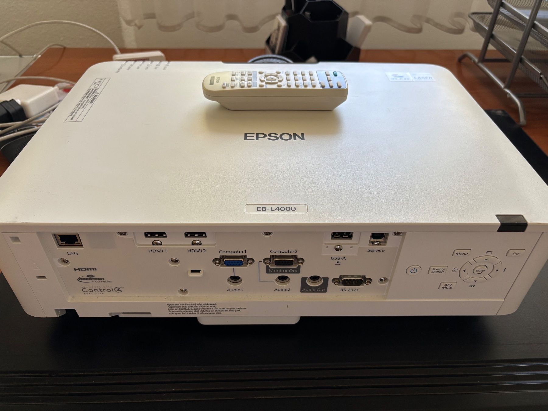 Epson Proiettori: Epson Laser Beamer EB-L400U – Nuovo (secondo la descrizione) da Zürich venduto da Peter_Schmitt 2