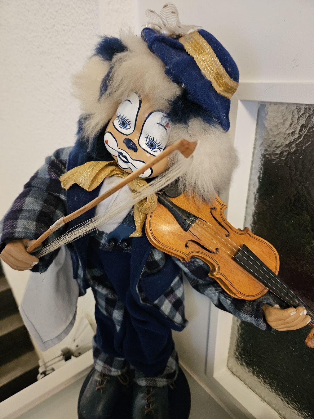 Tutte le decorazioni: Clown mit Geige handgefertigt – Usato da Seewen SZ venduto da Ingenbohl 1