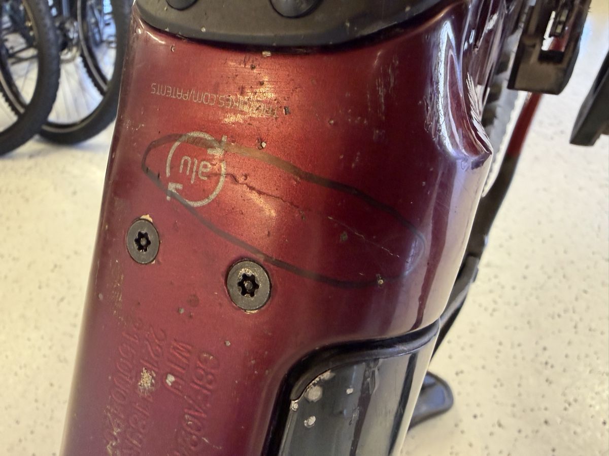 Trek Vélos: Trek Rail 7 Rahmenbruch – Défectueux à Balsthal par Scapin4045 4
