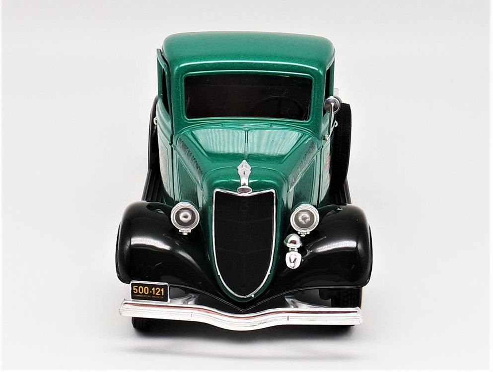 Miniature Solido 1/19 - Ford V8 Pick Up 1936 Custom Rouge - Zamak - Occasion Sans Boîte