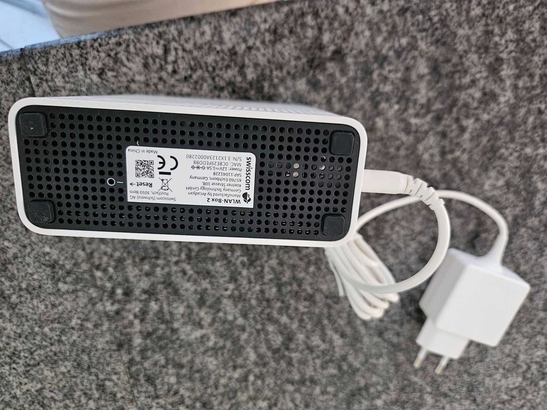 Swisscom Modems & Routeurs: W-Lan Box von Swisscom – D'occasion à Steinhausen par Maria-Teresa.Ehrler 2
