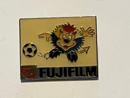 1 Pin Fuji Film Fussball