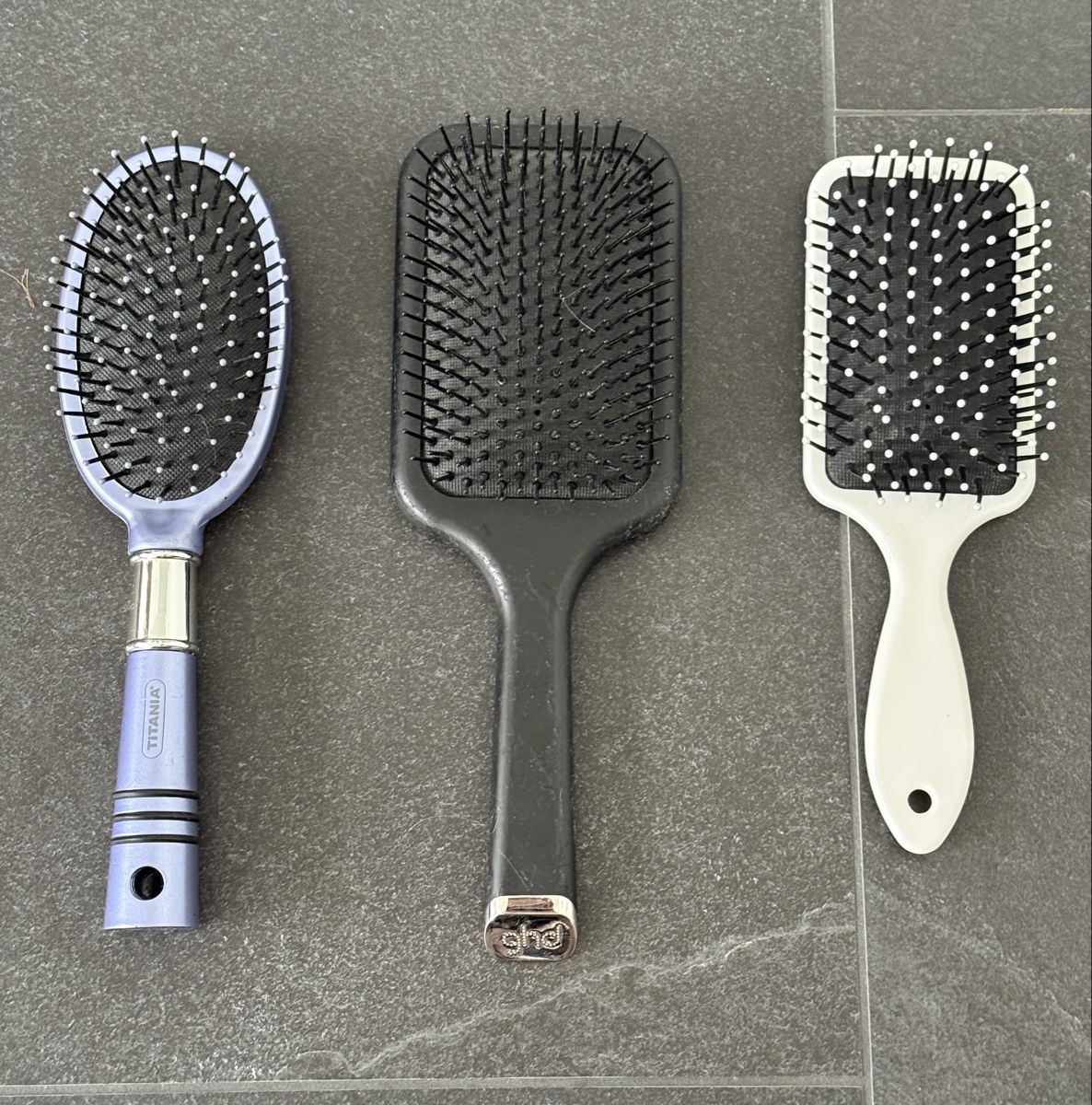 Autres soins des cheveux: 3 x Kamm – D'occasion à Goldach par igwhitestar