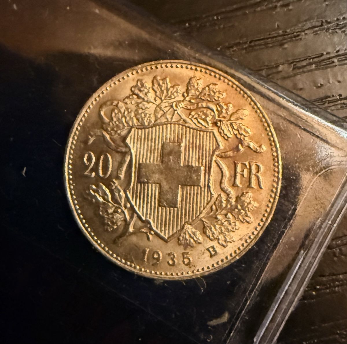 Alle Münzen: 20 Franken Goldvreneli 1935 B – Gebraucht aus Wetzikon ZH von pet_qhl8