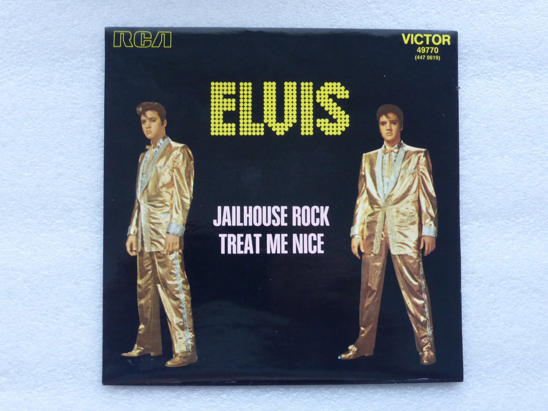 Dischi in vinile: Vinyl Single   ELVIS PRESLEY – Usato da Küssnacht am Rigi venduto da Mondkinder