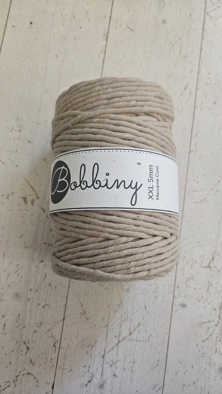 Lana: Bobbiny Makramee Schnur Sand 5mm 100m neu – Nuovo e nell'imballaggio originale da Zürich venduto da tri_r96f