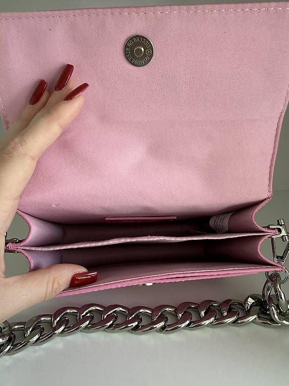 Taschen für Damen: Tasche pink – Neu und originalverpackt aus Lyss von Alessaaa 2