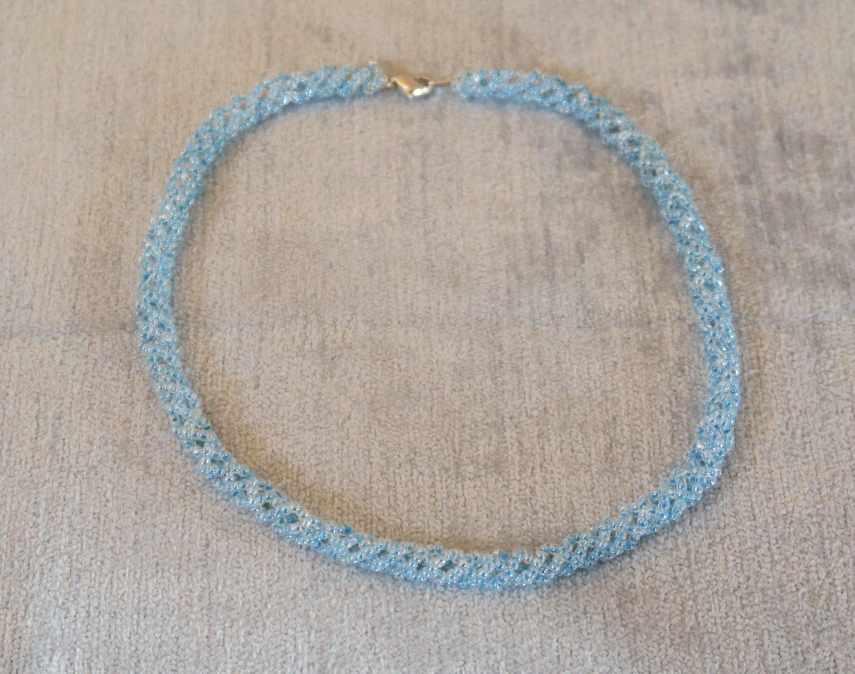 Catenine: Glas-Perlenkette hellblau – Nuovo (secondo la descrizione) da Brittnau venduto da marlenestone 2