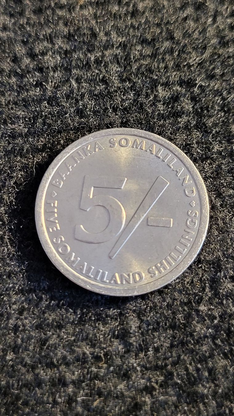 Alle Münzen: Somaliland 5 Shilling 2005 – Gebraucht aus Schindellegi von Peter8834 1