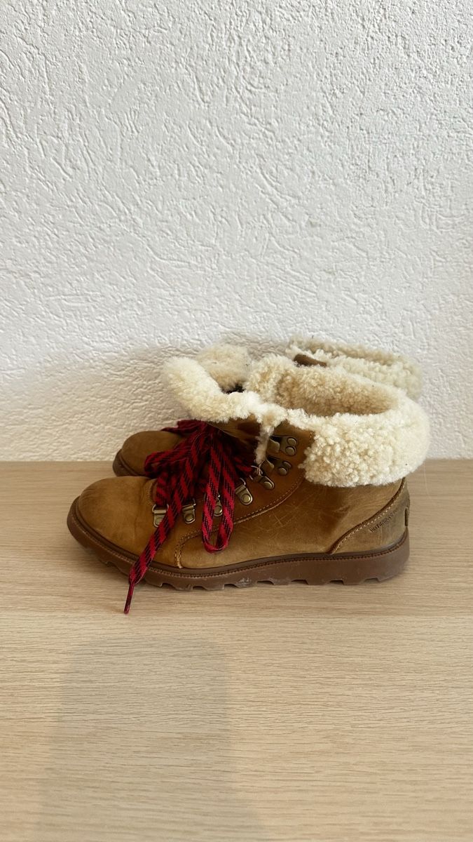 Scarpe da donna: Sorell Winter Boots Gr 38.5 – Usato da Männedorf venduto da HollyCat
