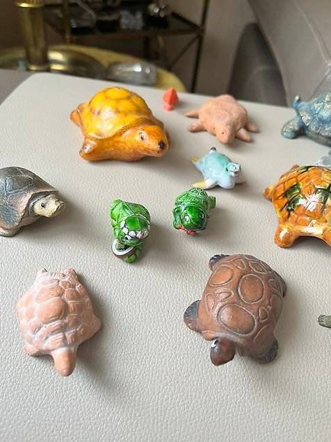 Figurines: Collections de tortues – D'occasion à PULLY par RAPHAEL1953 1