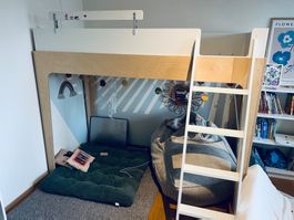 Oeuf Kinder-Hochbett Holz/Weiss mit Lattenrost