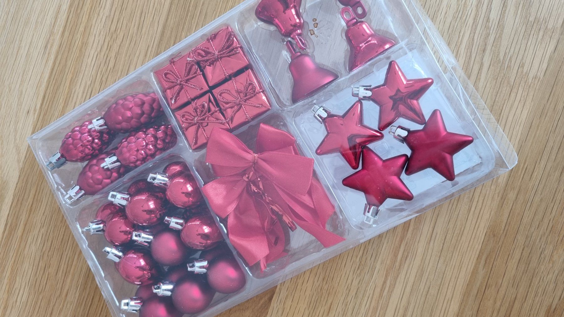 Ikea Toutes les décorations: Baumschmuck Rot – D'occasion à Toffen par fan_tv5s 1