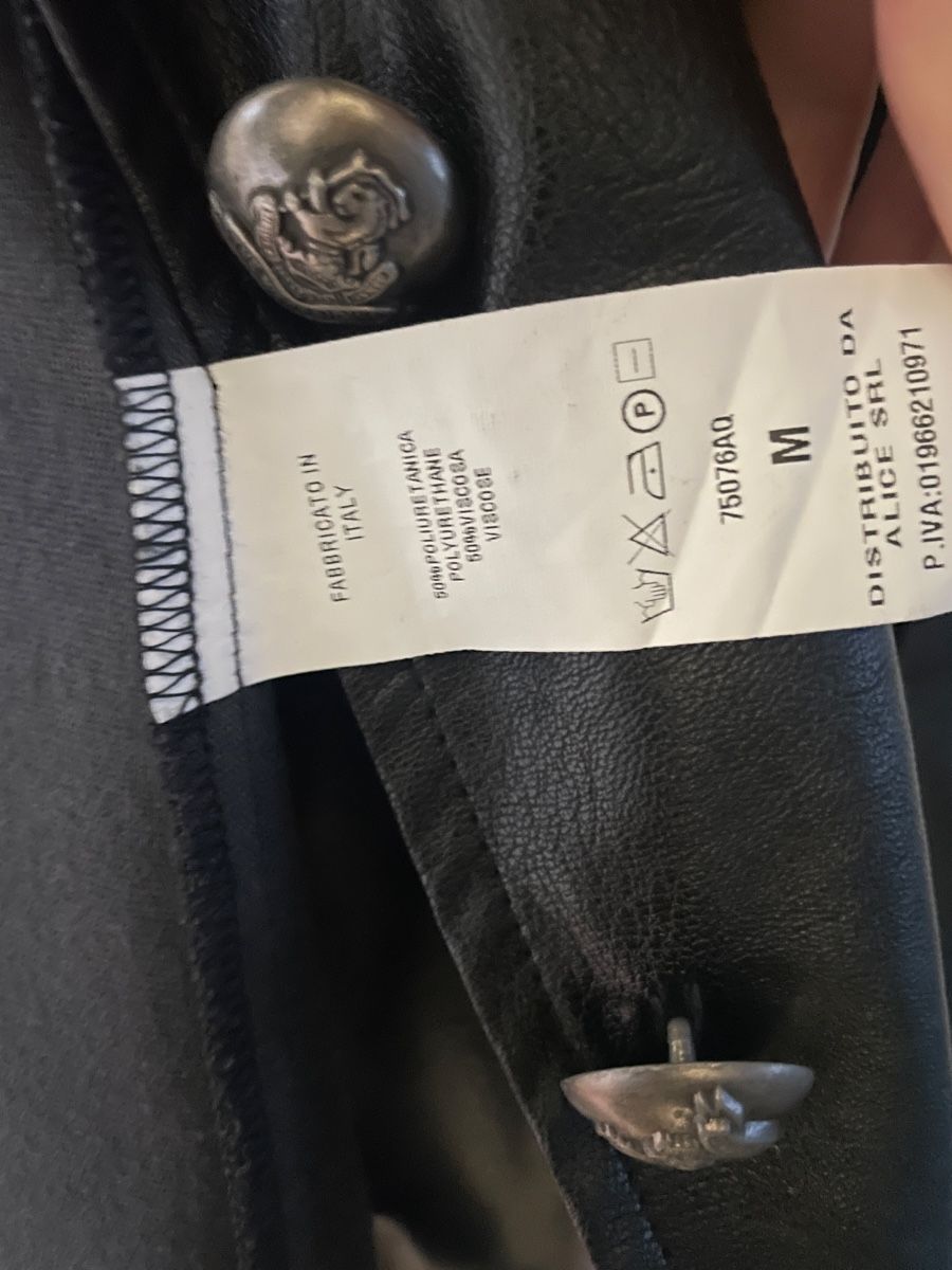 Jacken: Blazer, Jacke in Grösse M – Gebraucht aus Mauren von acht33null 3