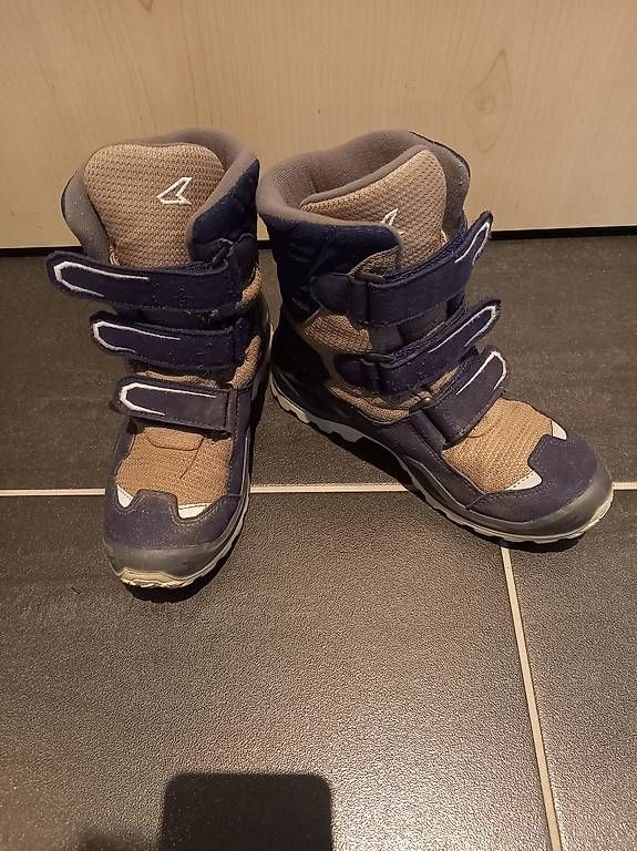 Chaussures garçon: Lowa Winterschuh gr 34 – D'occasion à Gontenschwil par Schrauber3 1