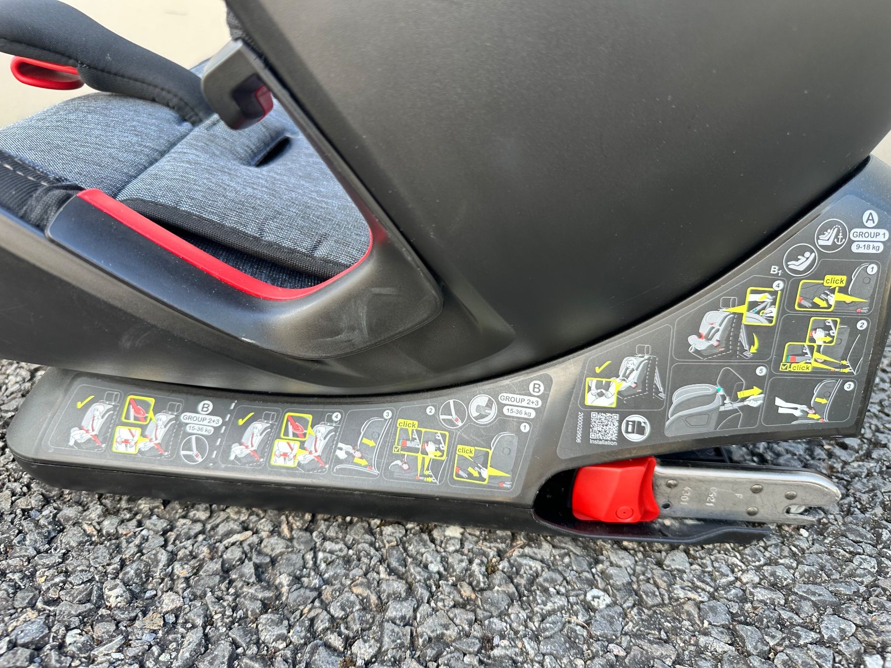 Britax Römer Seggiolini per auto: Britax Römer Advansafix IV R BR Blue – Usato da Lüchingen venduto da Rokator4 5