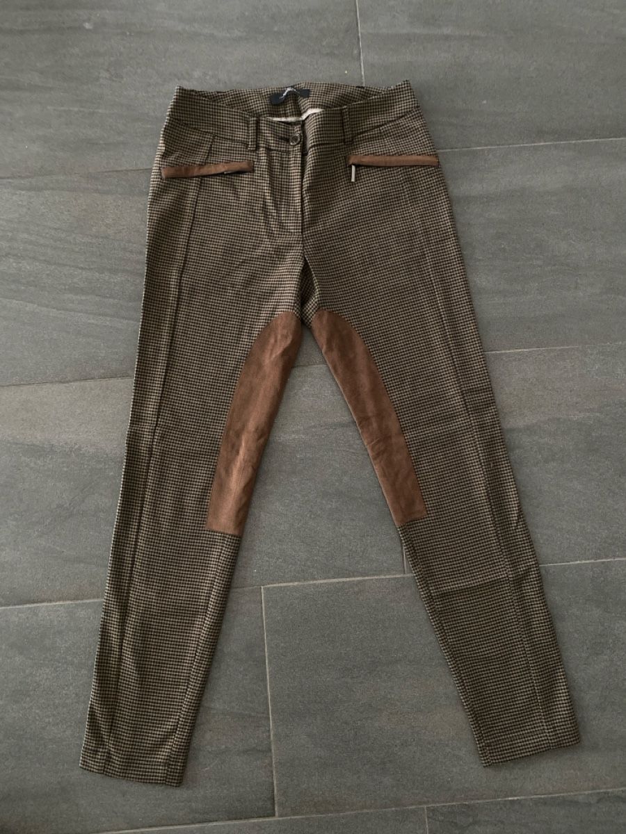 Max Mara Pantaloni: MAX MARA Weekend – Usato da Grenchen venduto da O.r.i.g.
