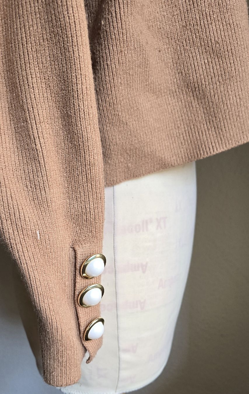 Zara Maglioni & Felpe: Pull court à col roulé couleur camel taille S – Usato da Genève venduto da Saleena 2