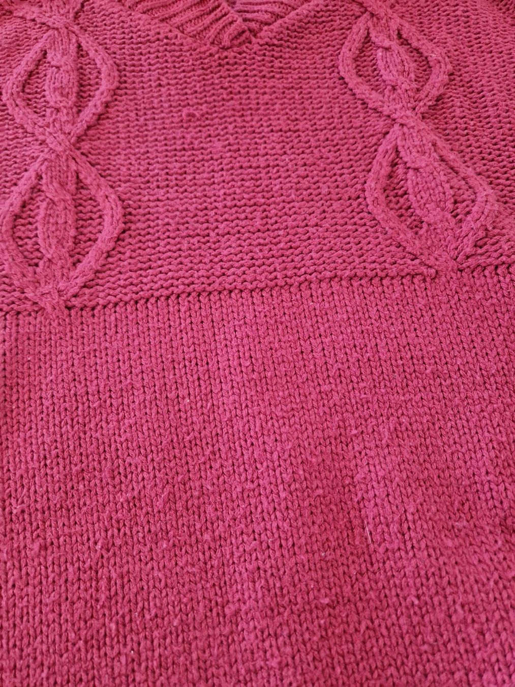 Maglioni & Felpe: Strickpullover Esmara kurzarm weinrot Grösse 44/46  – Usato da Kulmerau venduto da Doene7 2