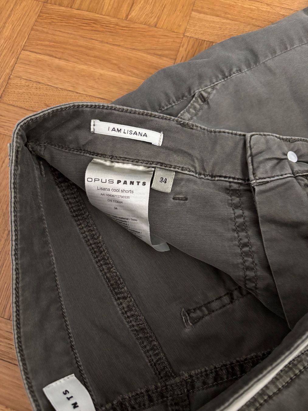 Opus Pantalons: Shorts von Opus – D'occasion à Luzern par naome 2