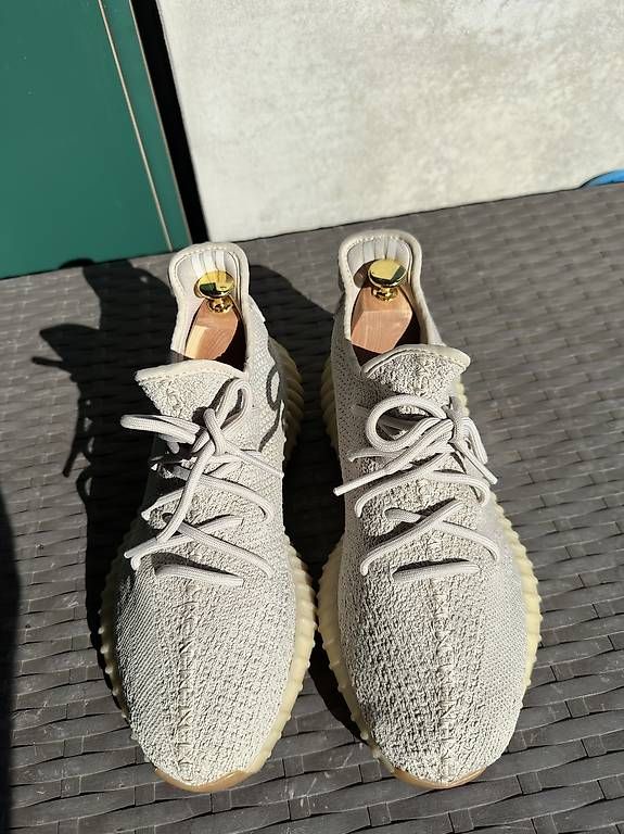 Scarpe da uomo: Adidas Yeezys Gr 41.5 – Usato da Zürich venduto da Babanos7 2