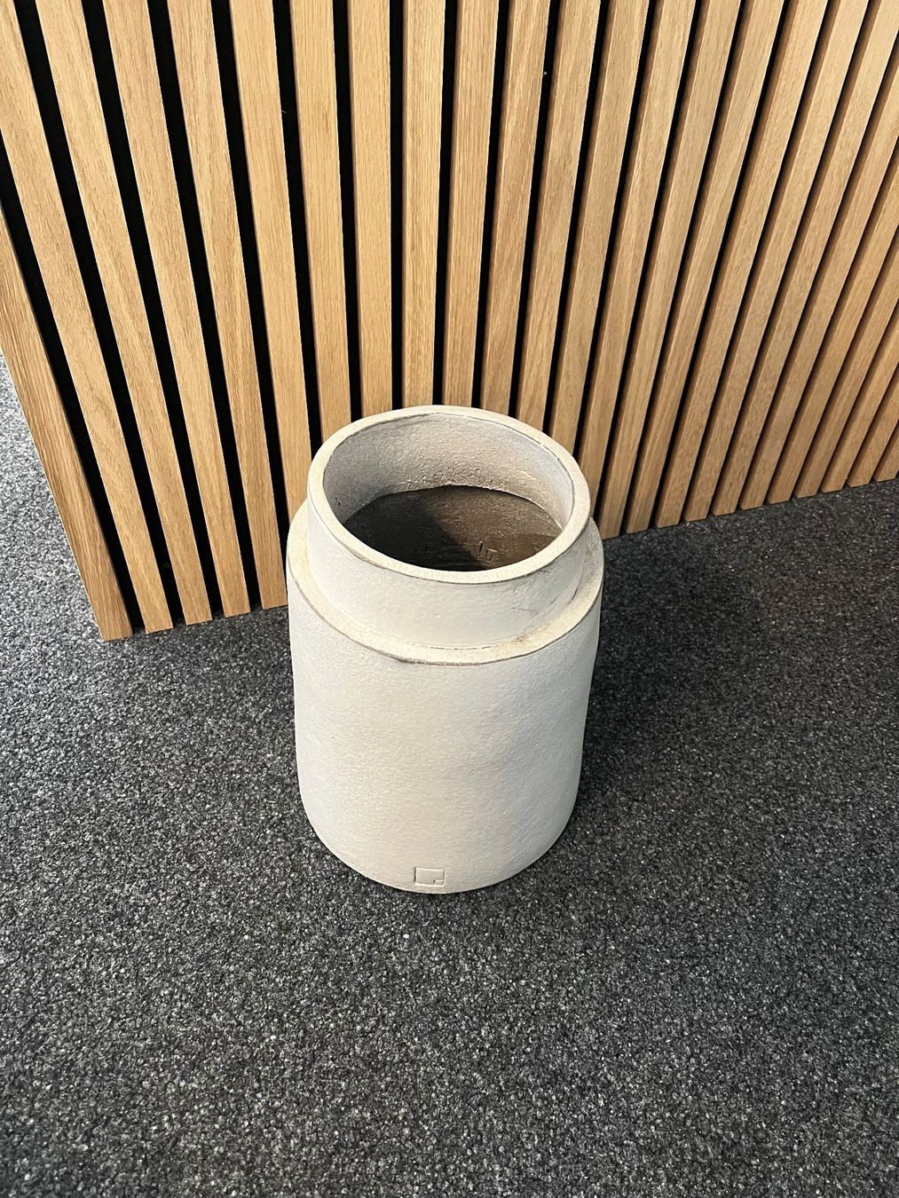 Vasi per fiori: Pflanzgefäss Atelier vierkant, GR 25 White – Nuovo (secondo la descrizione) da Felsberg venduto da zingggarten 1