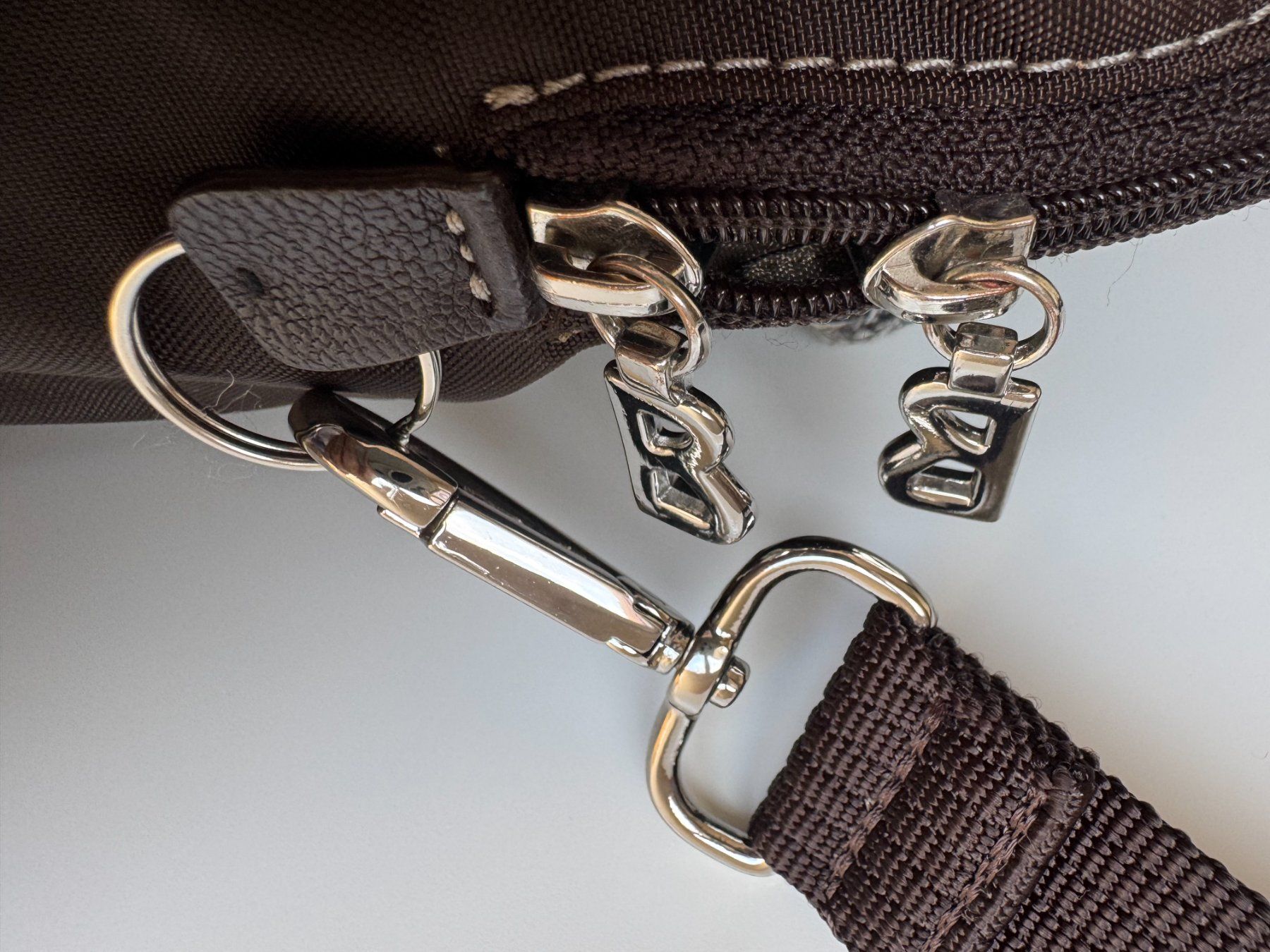 Bogner Borse da donna: Bogner Handtasche mit Schulterriemen – Usato da Zug venduto da tischlerin 4