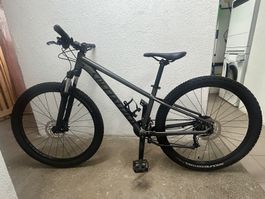 Specialized Rockhopper Mountain Bike XS