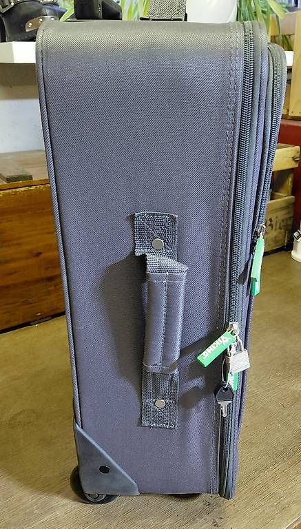Valises de voyage: Rollkoffer – D'occasion à Langenthal par Sherkaan 2