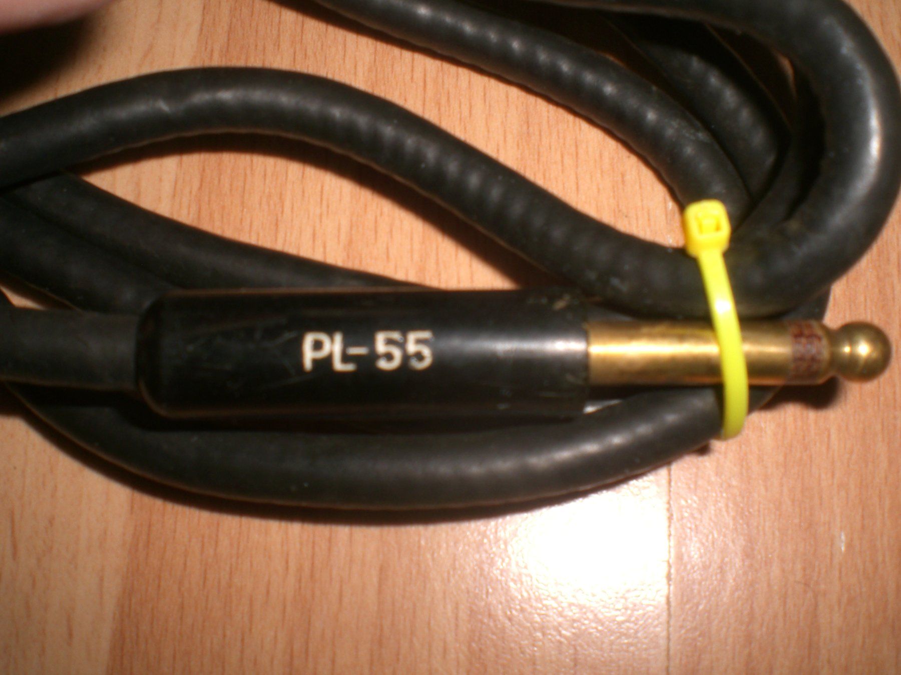 Technique de radiocom: 2 Funkgerät Kabel Headset oder Mikrofon – D'occasion à Grellingen par Neuron67 5
