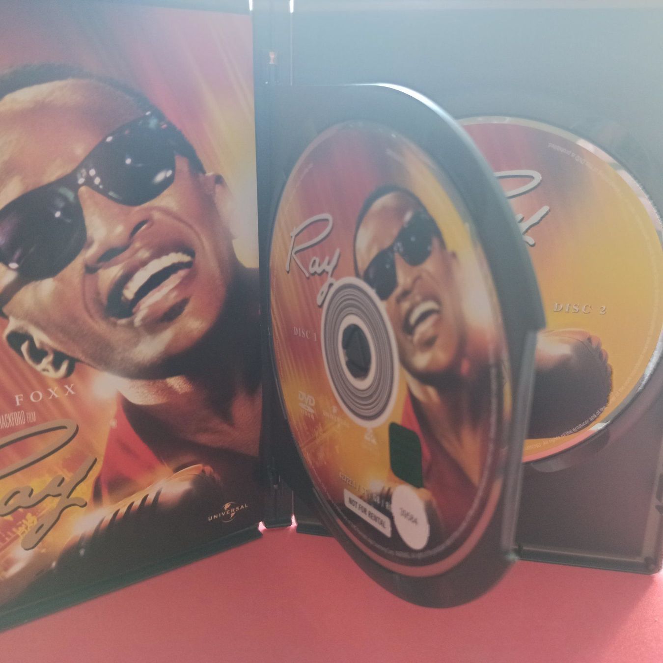 Tutti i DVDs: Ray (2 DVDs) – Usato da Dübendorf venduto da kb86_MOVIE 3
