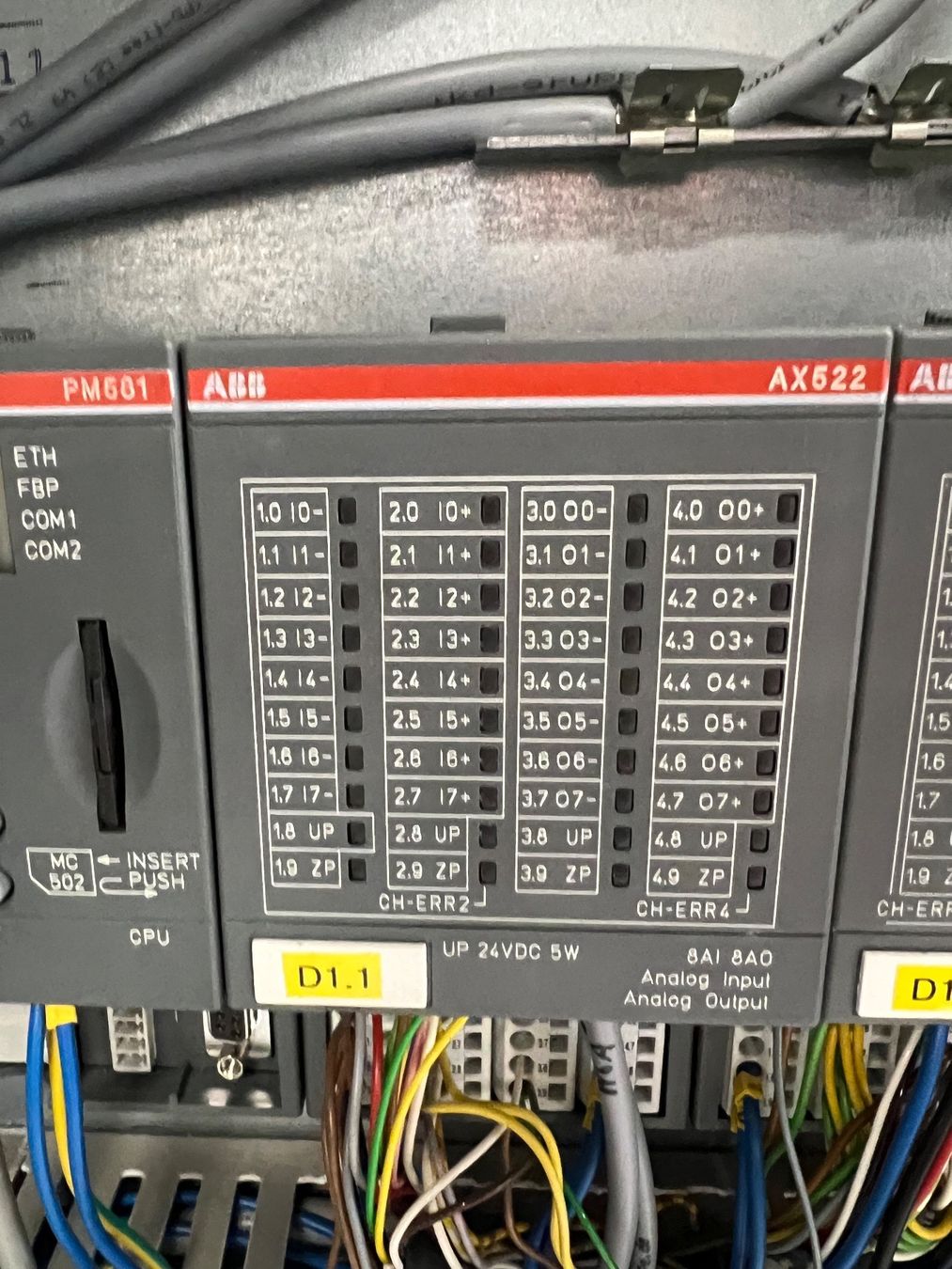 Sistema di controllo: ABB SPS / AX522 B9 Ausgangsmodul / DC523 Eingangsmodul – Usato da Romanshorn venduto da Heizungsreglerkaufen 2