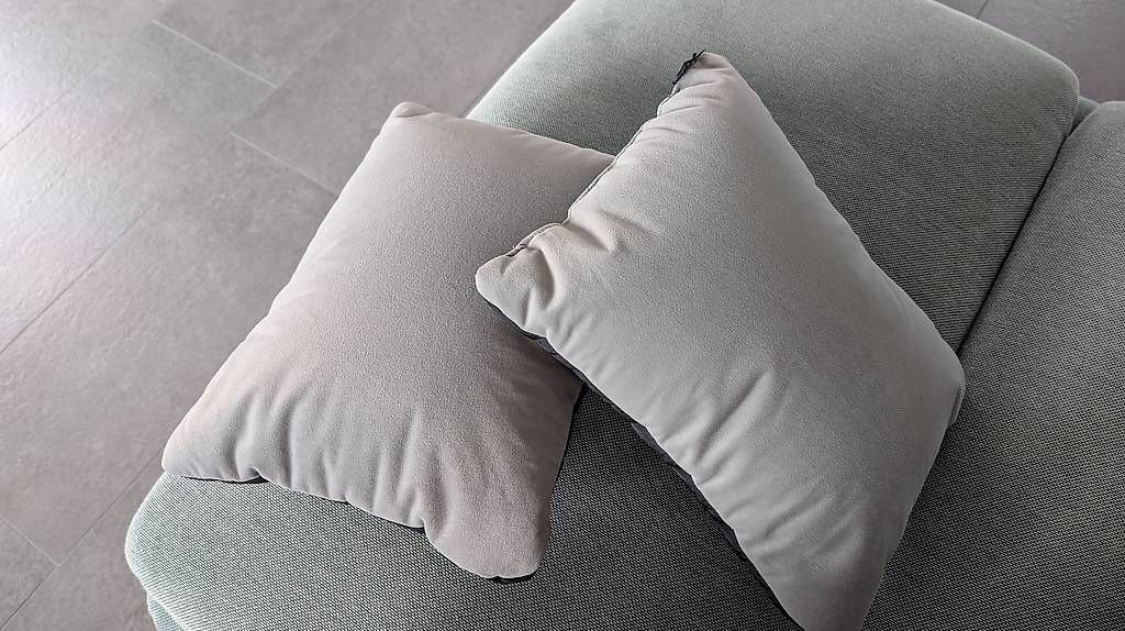 Cocoon Cuscini: Cocoon Travel Pillow S – Nuovo (secondo la descrizione) da Matten b. Interl venduto da ada_z6kw