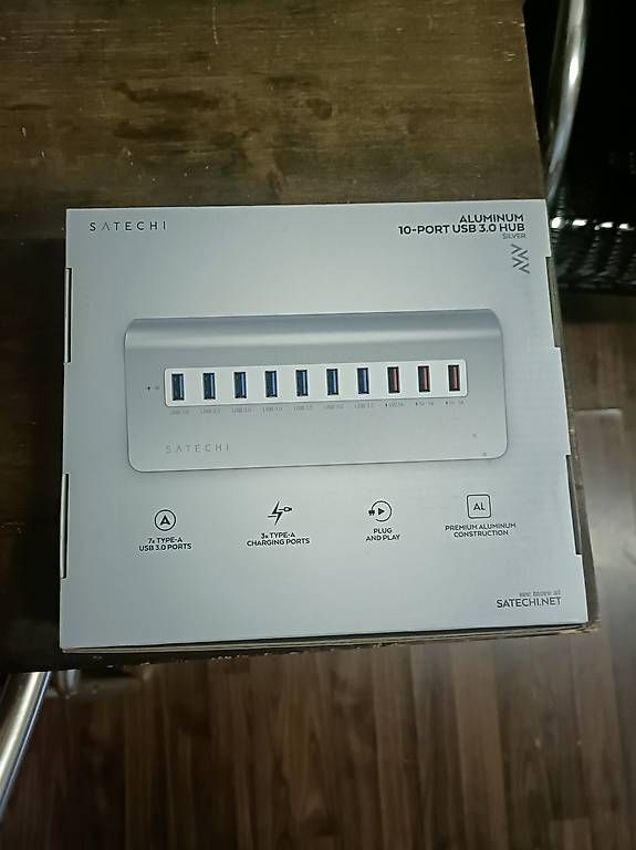 Hub & Switch: Satechi USB 3..0 Hub mit 10 Ports – Usato da Heimberg venduto da Bombele
