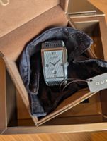 Montre Gucci originale homme acier état neuf boîte complète