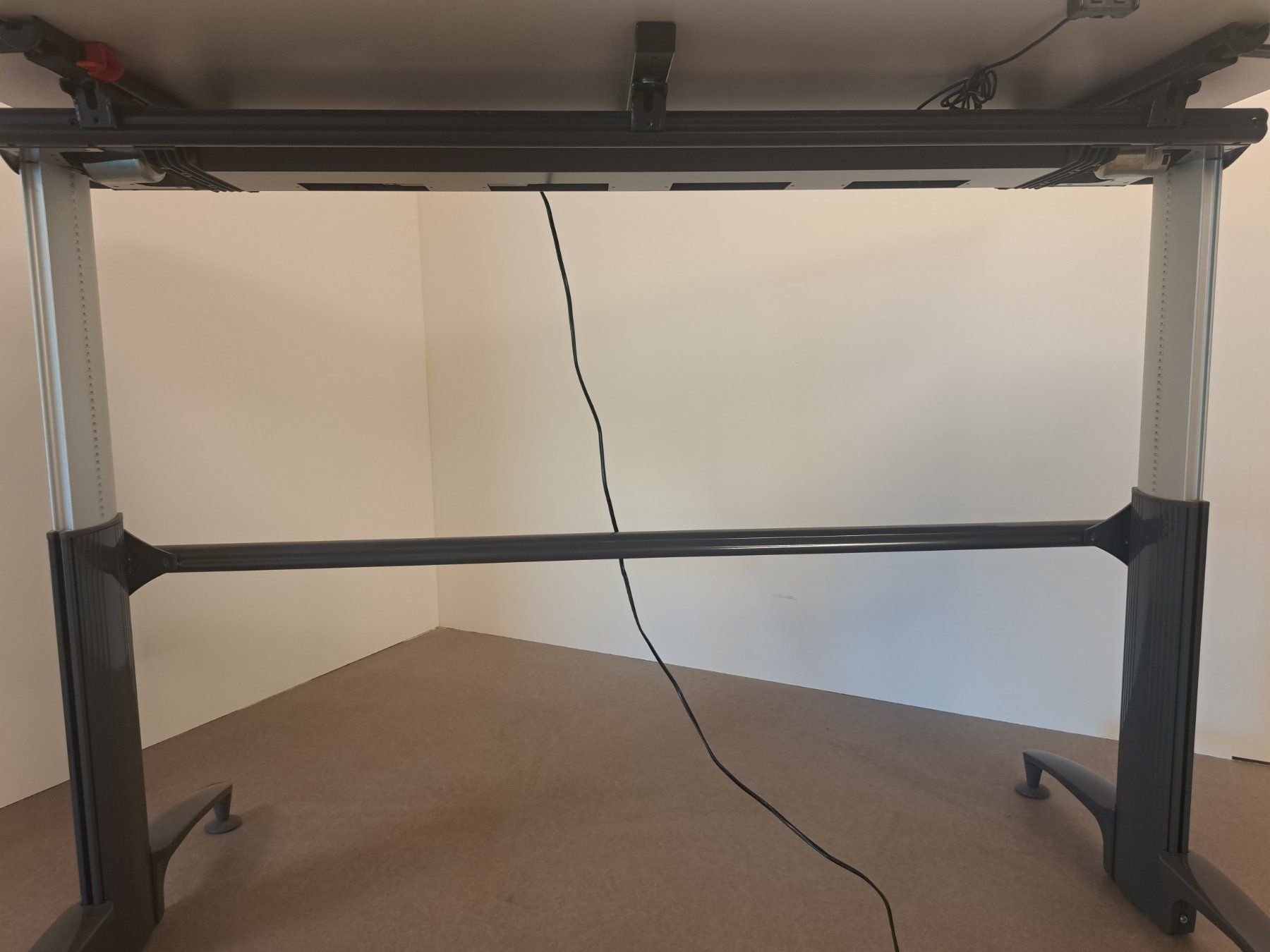 Scrivanie: SITAG Stehtisch Elektrotisch/ Bürotisch – Usato da Belp venduto da deal-now 3