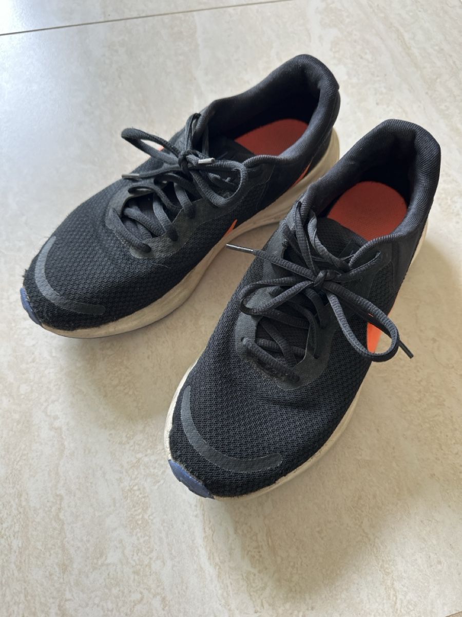Nike Scarpe da uomo: Nike n. 41 – Usato da Ponte Capriasca venduto da michesa