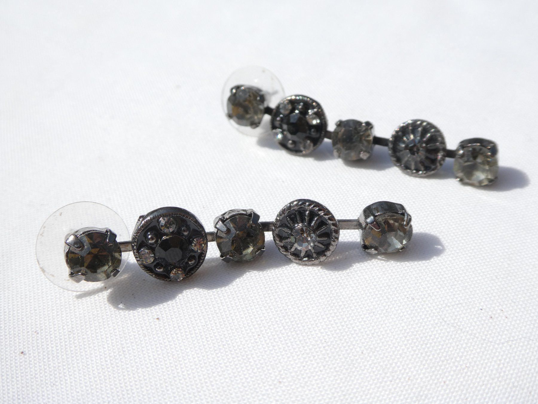 Ohrringe & -stecker: Ohrstecker, Modeschmuck; Länge 4.5cm – Gebraucht aus Gattikon von kaandooh 1