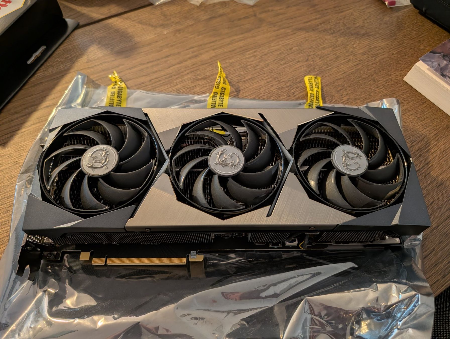 Grafikkarten: MSI GeForce RTX 3070 Ti Suprim X 8G – Gebraucht aus Ebikon von DrunkScience