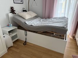 Vollelektrisches Pflegebett Burmeier 120x200 VB
