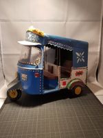 Tuk tuk pakistanais en métal artisanal