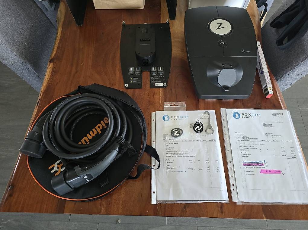 Caricabatterie: Zaptec Pro Ladestation komplett-Set  – Usato da Buchs LU venduto da san_df8f 3