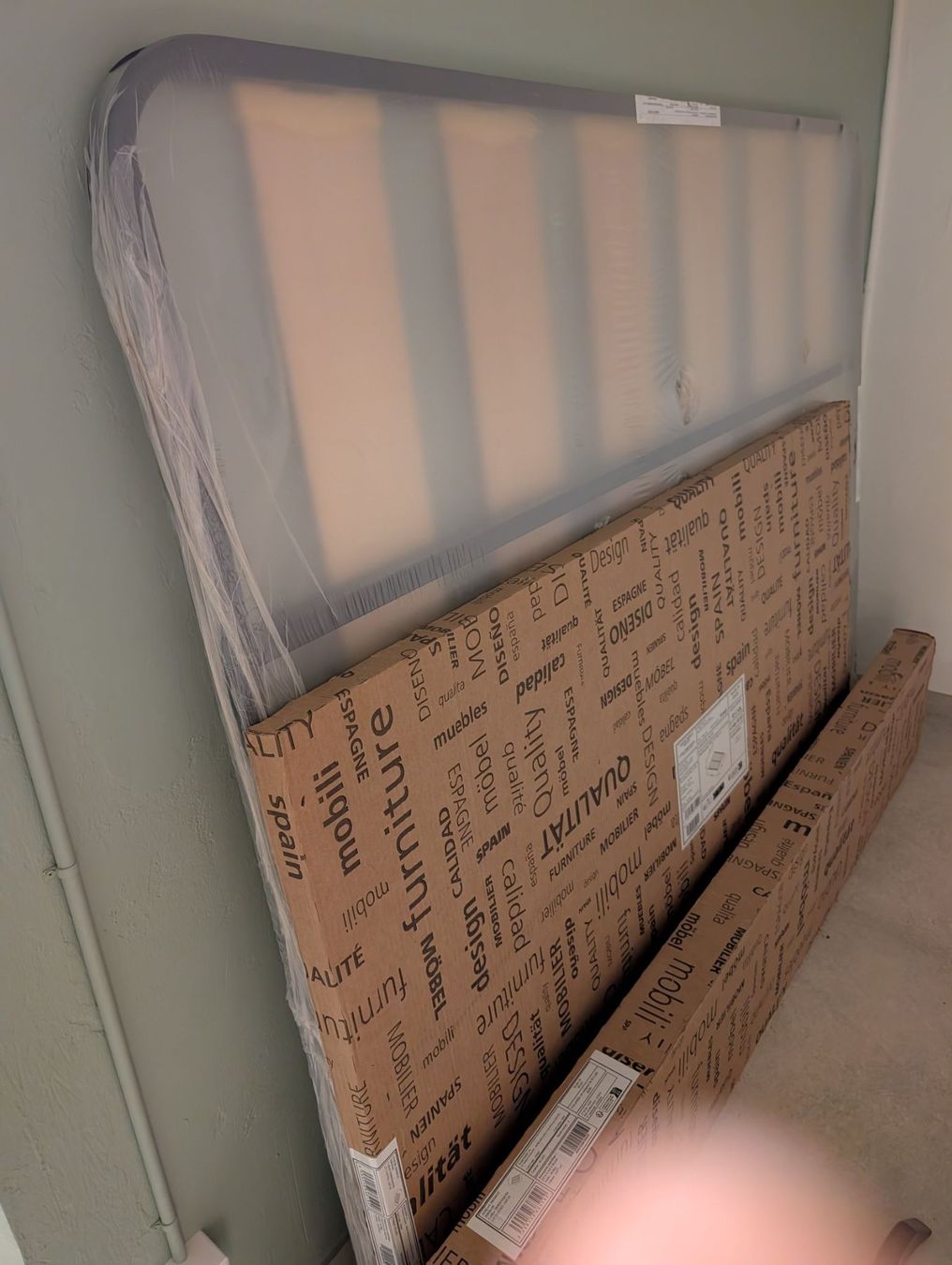 Letti: Bett Kronos 160x200 – Nuovo e nell'imballaggio originale da Aesch BL venduto da sanborny 1