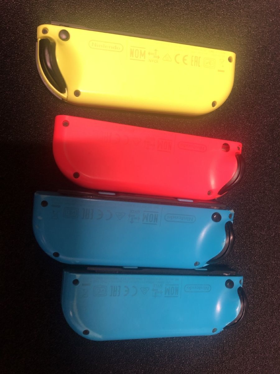 Nintendo Controller: Nintendo Switch Joy-Con Controller Yellow – Defekt aus Reinach BL von colmarer 2