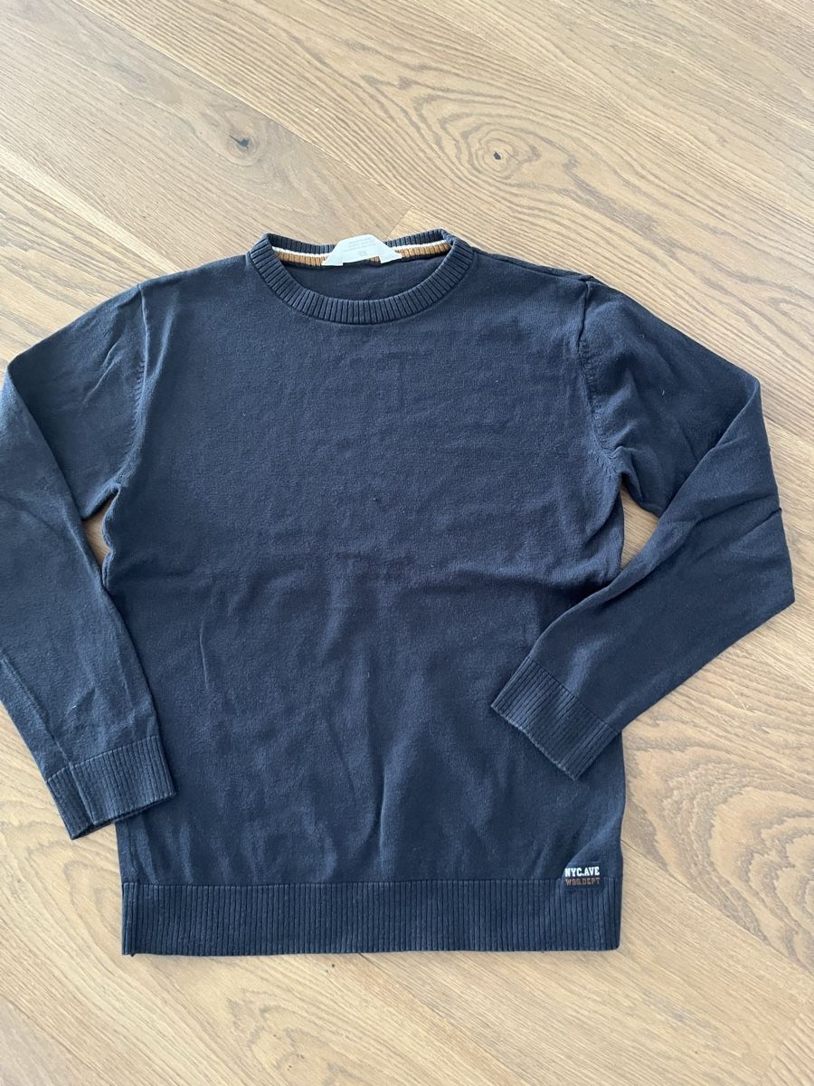 H&M Maglioni & Felpe: 2 Pullover H&M Grösse 146/152 – Usato da Küttigen venduto da csei 2