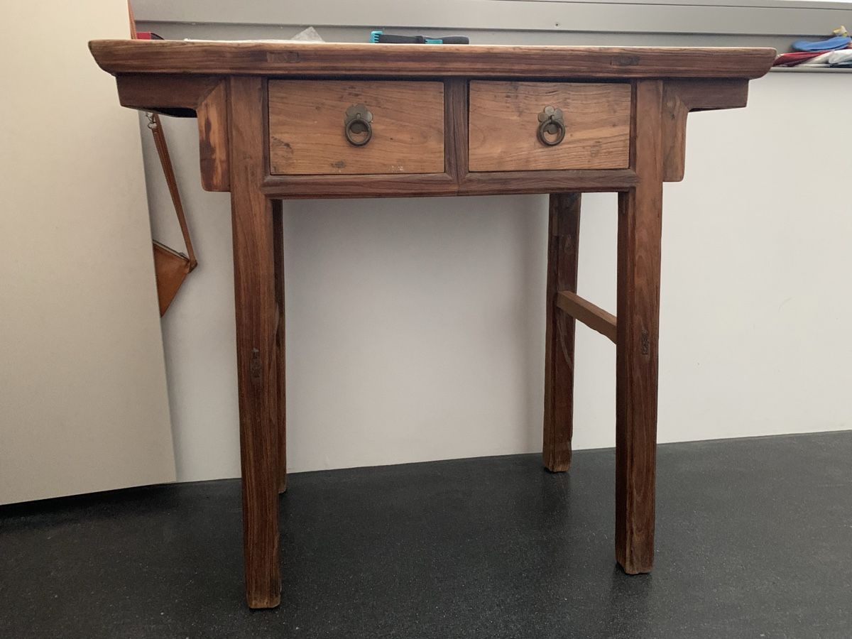 Tavoli da trucco: Asiatisches Tischli, Möbeli, Sideboard – Usato da Duggingen venduto da AlexFlomi
